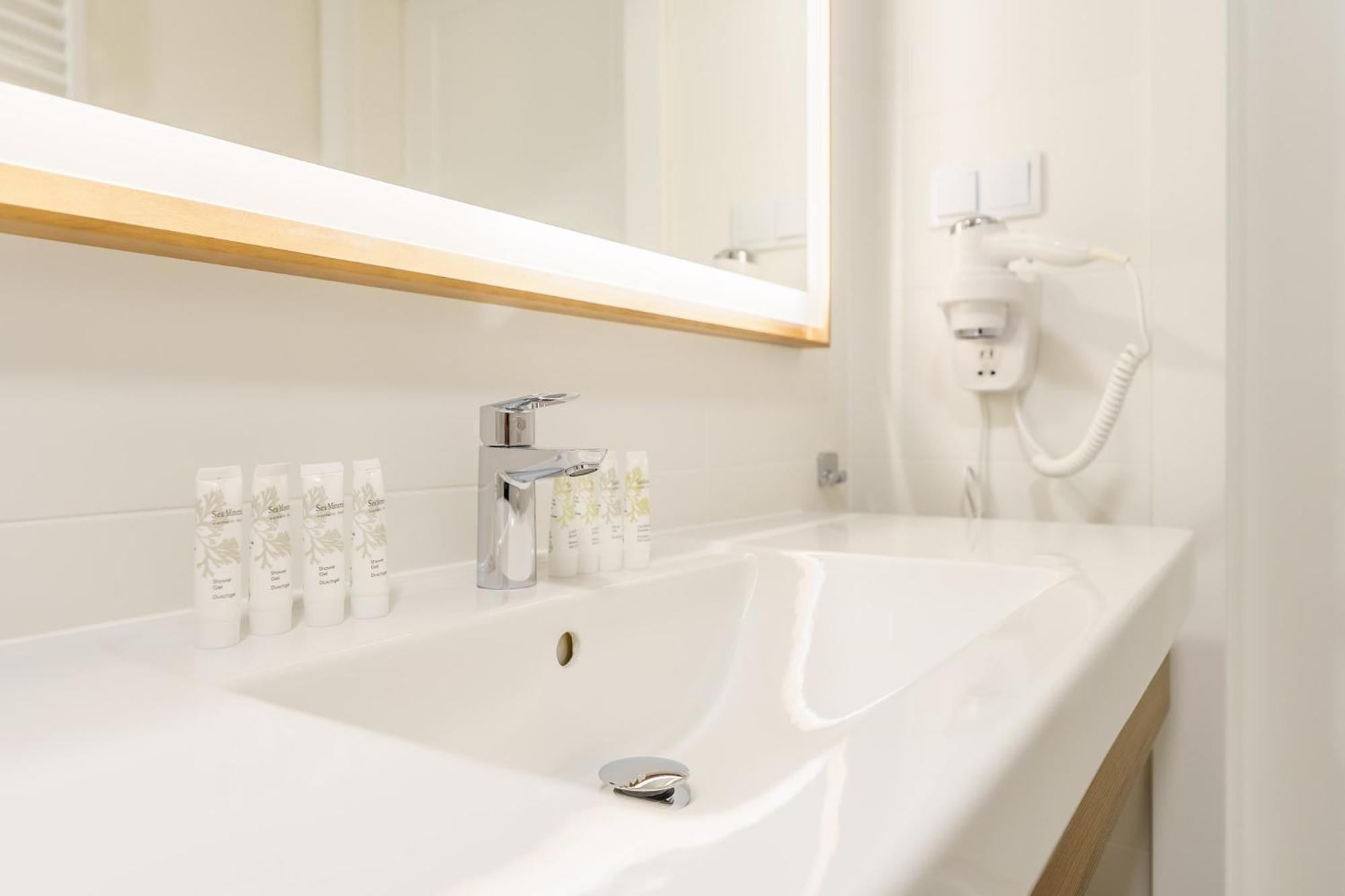 Bel Mare Miedzyzdroje Apartment With Balcony By Noclegi Renters エクステリア 写真